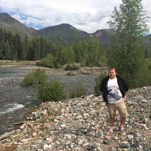 Meet your Posher, Justin